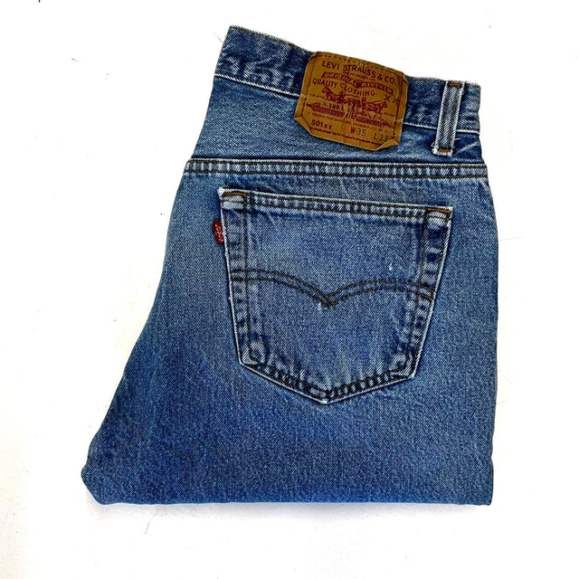 Vintage Levi's 501 Button Fly Made in USA - 35 x 33